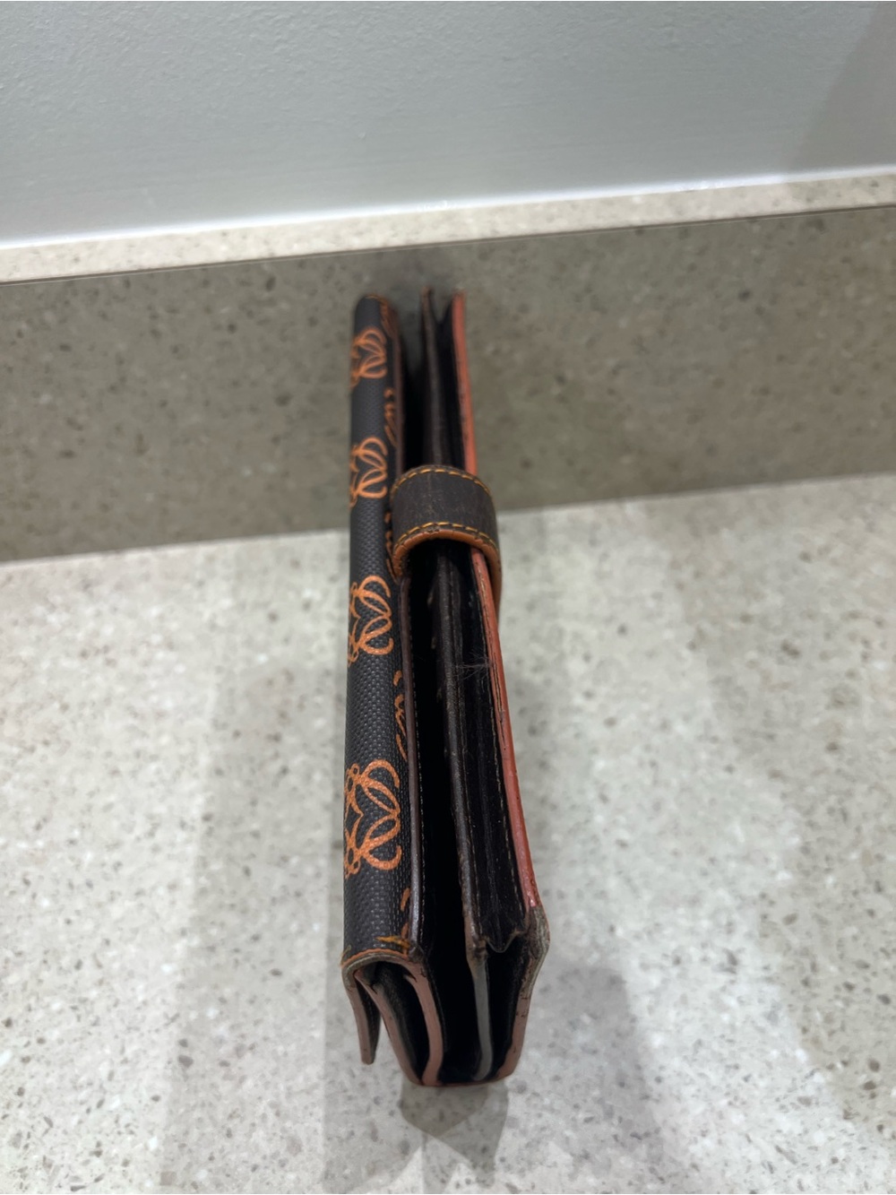 Loewe Black Wallet with Orange Anagram Print and Logo Plaque - Picture 7 of 12